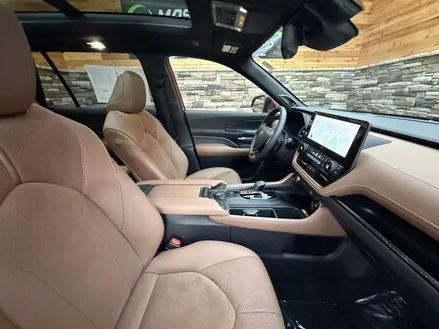 2026 Toyota Grand Highlander MAX Platinum