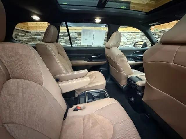 2026 Toyota Grand Highlander MAX Platinum