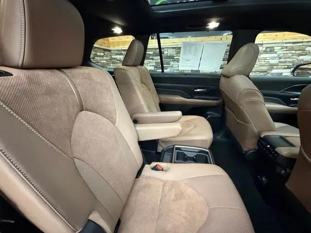 2026 Toyota Grand Highlander MAX Platinum