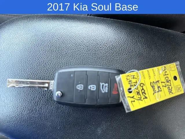 2017 Kia Soul Base