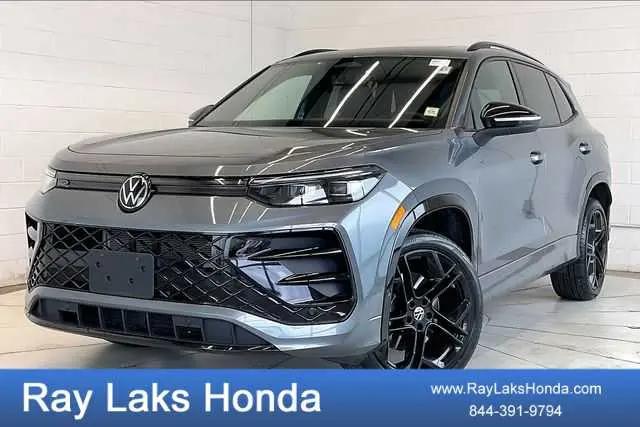 2025 Volkswagen Tiguan 2.0T SE R-Line Black for sale in Orchard Park, NY