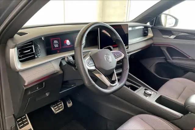 2025 Volkswagen Tiguan 2.0T SE R-Line Black