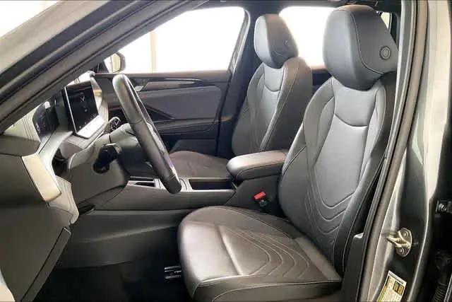 2025 Volkswagen Tiguan 2.0T SE R-Line Black