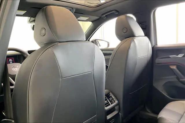 2025 Volkswagen Tiguan 2.0T SE R-Line Black