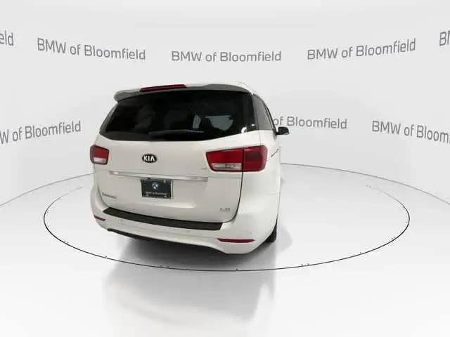 2017 Kia Sedona LX