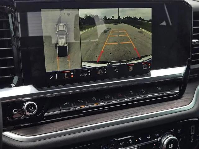 2026 GMC Sierra 1500 Crew Cab, Short Bed, SLT, 4WD