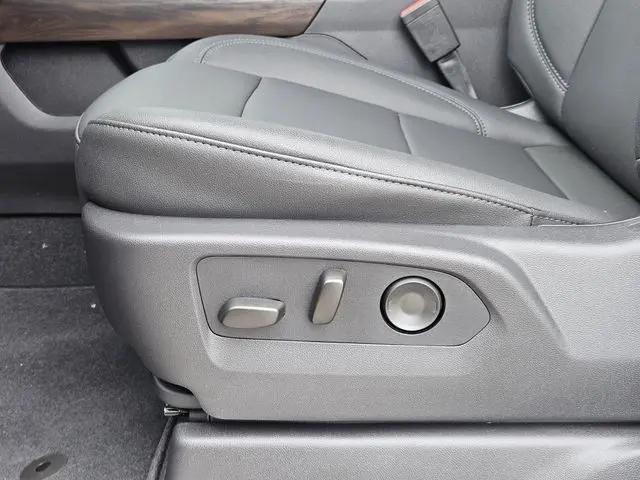 2026 GMC Sierra 1500 Crew Cab, Short Bed, SLT, 4WD