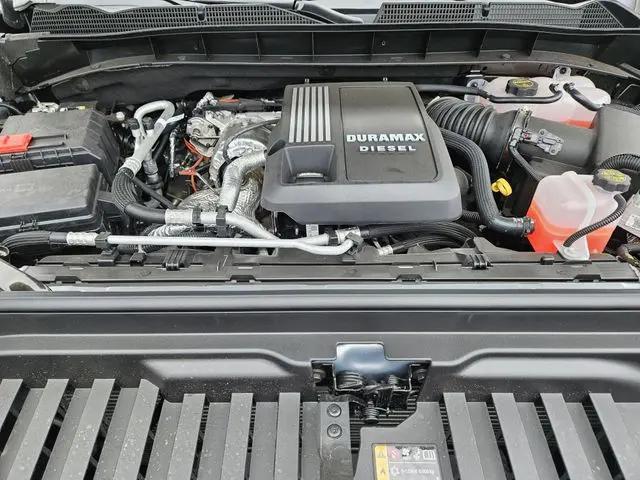 2026 GMC Sierra 1500 Crew Cab, Short Bed, SLT, 4WD