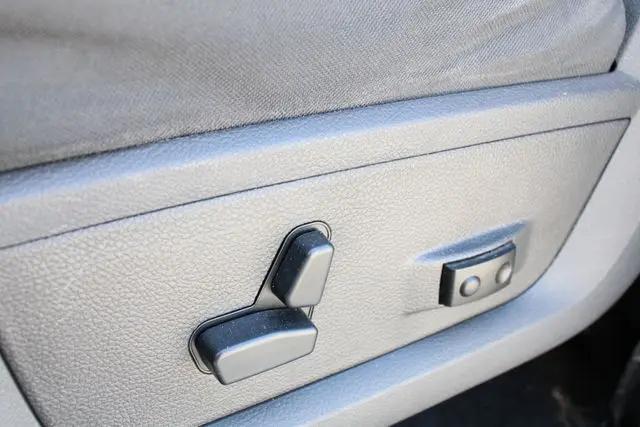 2010 Dodge Ram 1500 SLT/Sport/TRX