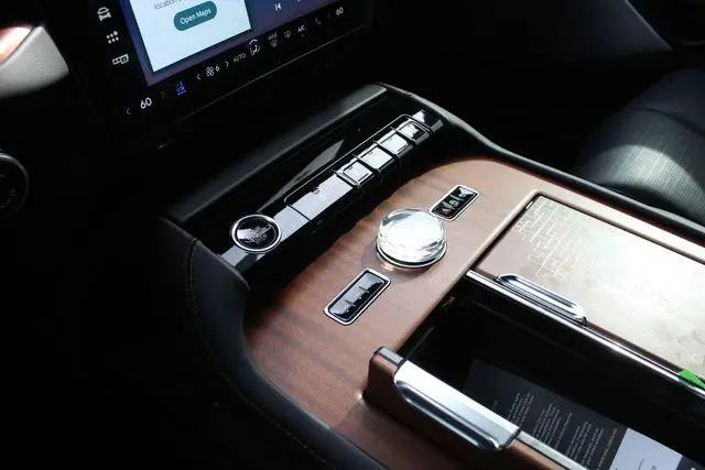2026 Lincoln Navigator Black Label