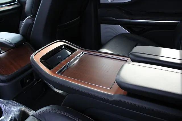2026 Lincoln Navigator Black Label