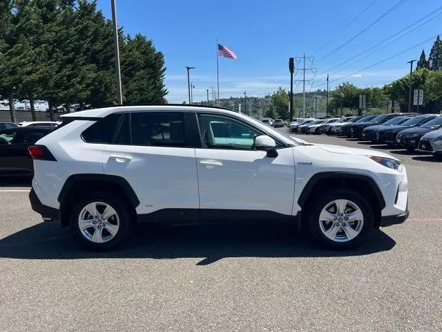 2021 Toyota RAV4 Hybrid LE