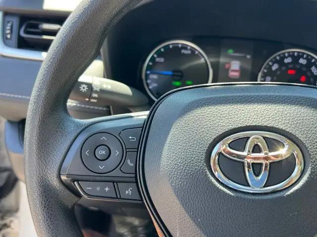 2021 Toyota RAV4 Hybrid LE