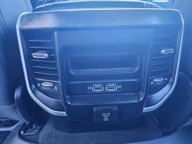 2021 Ram 1500 Big Horn Crew Cab 4x4 5'7" Box
