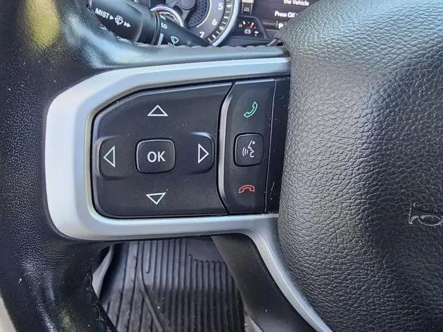 2021 Ram 1500 Big Horn Crew Cab 4x4 5'7" Box