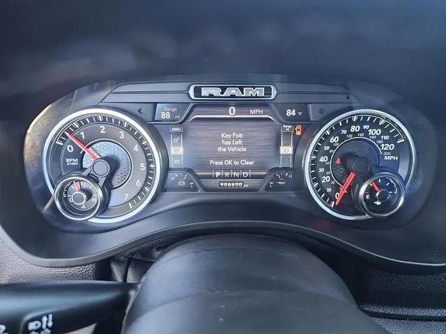 2021 Ram 1500 Big Horn Crew Cab 4x4 5'7" Box
