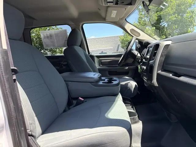 2017 Ram 2500 SLT Crew Cab 4x4 6'4" Box