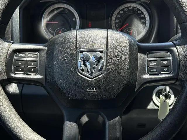2017 Ram 2500 SLT Crew Cab 4x4 6'4" Box