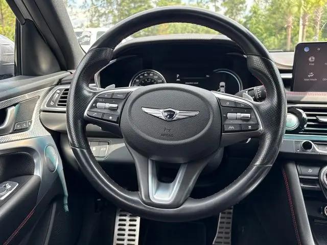 2023 Genesis G70 2.0T RWD