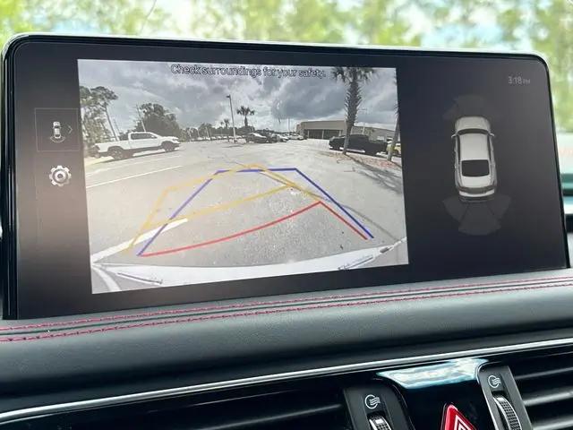 2023 Genesis G70 2.0T RWD