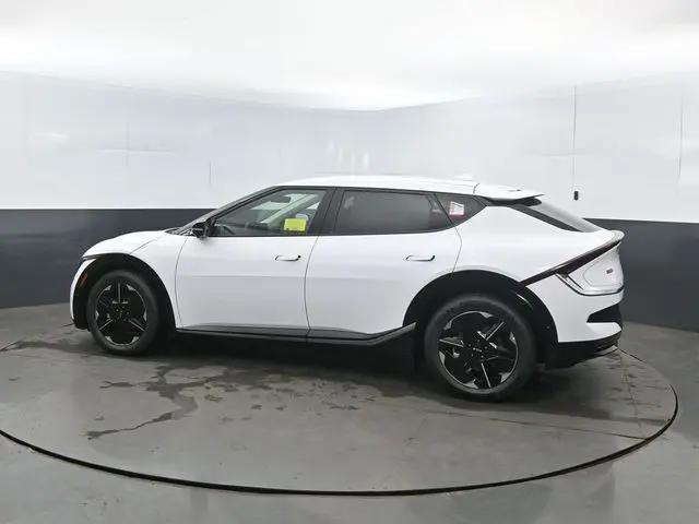 2026 Kia EV6 Wind AWD