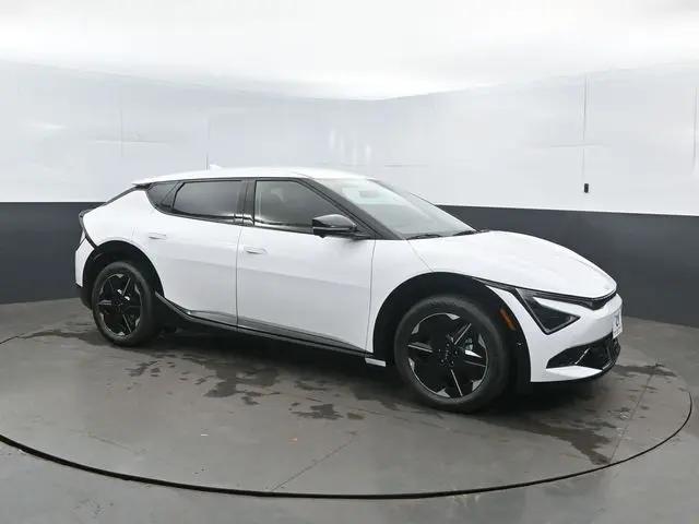 2026 Kia EV6 Wind AWD