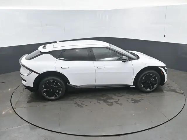 2026 Kia EV6 Wind AWD