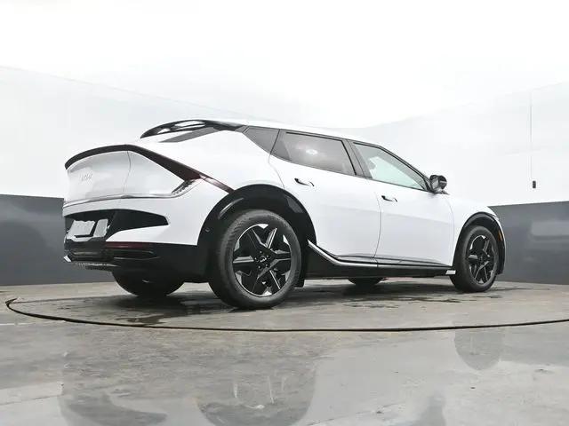 2026 Kia EV6 Wind AWD