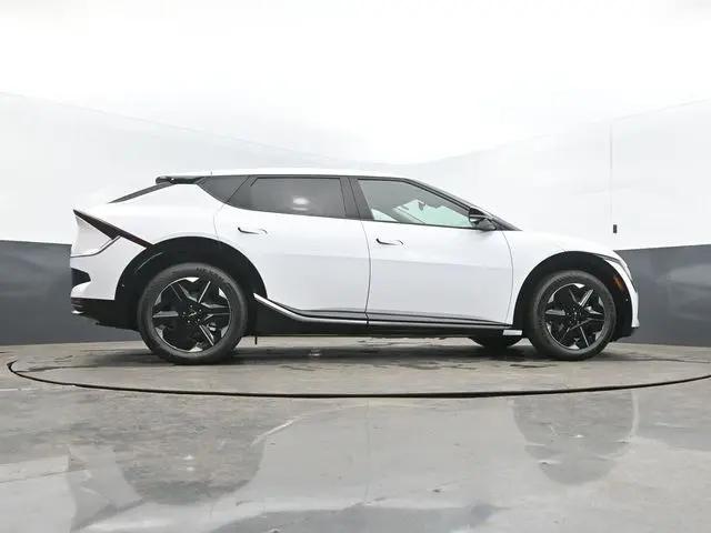 2026 Kia EV6 Wind AWD