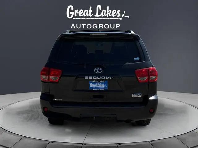 2011 Toyota Sequoia SR5