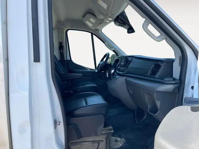 2023 Ford Transit Cutaway T-350