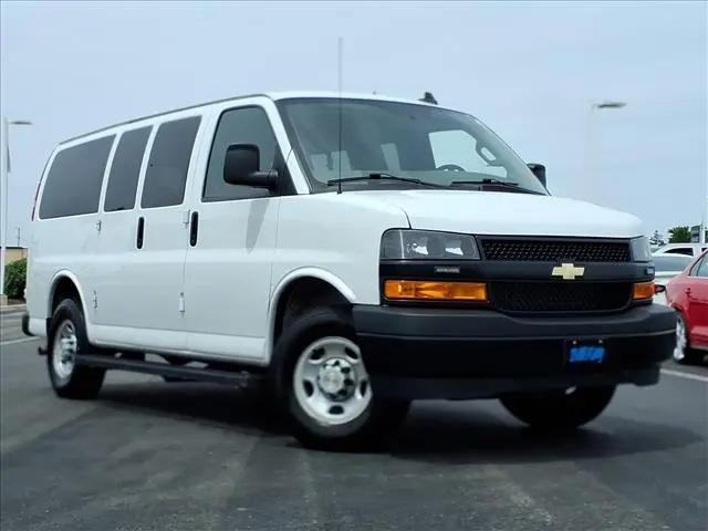 2023 Chevrolet Express Passenger RWD 2500 Regular Wheelbase LS for sale in Bourbonnais, IL