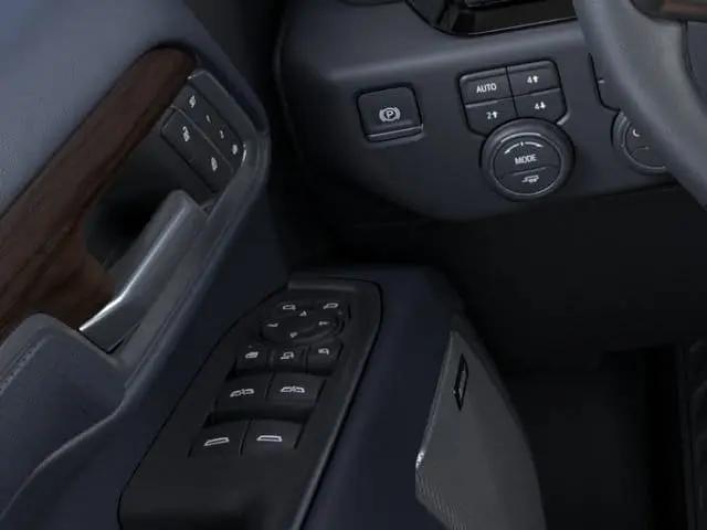 2026 Chevrolet Silverado 2500HD Crew Cab, Standard Bed, High Country, 4WD