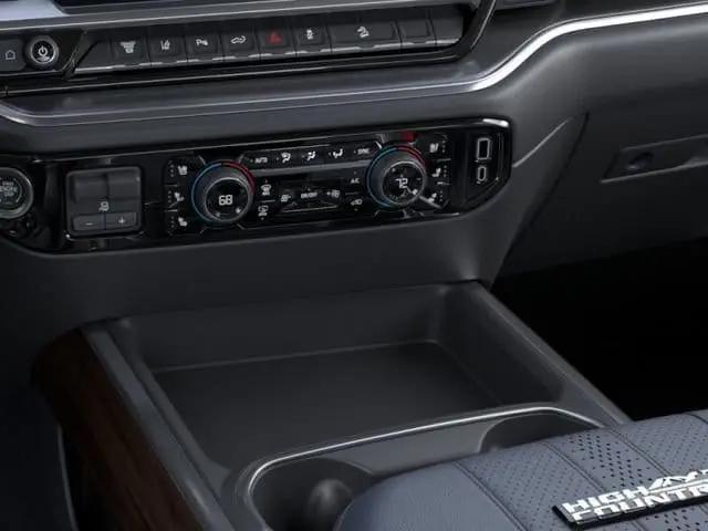 2026 Chevrolet Silverado 2500HD Crew Cab, Standard Bed, High Country, 4WD