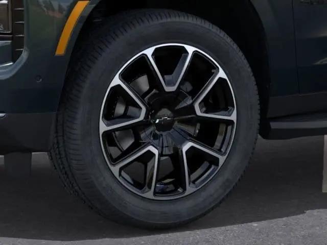 2026 Chevrolet Suburban RST, 4WD