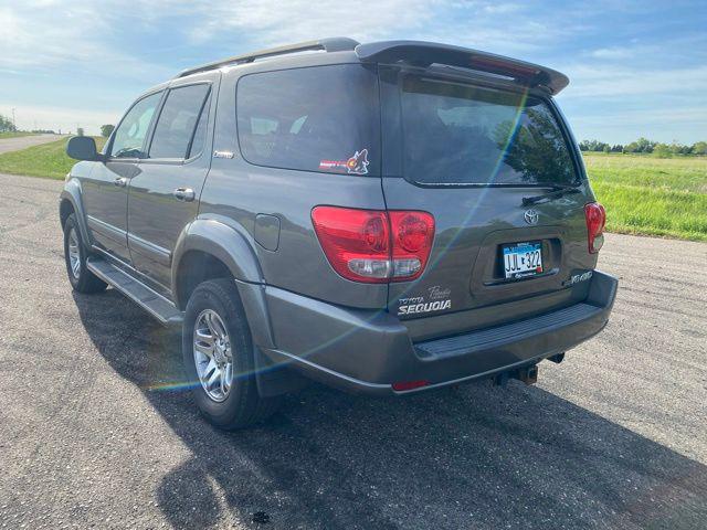 2005 Toyota Sequoia Limited V8