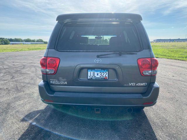 2005 Toyota Sequoia Limited V8