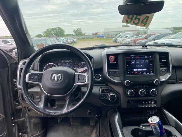 2020 Ram 1500 Big Horn Crew Cab 4x4 5'7" Box