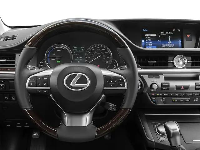2016 Lexus ES 300h ES 300h