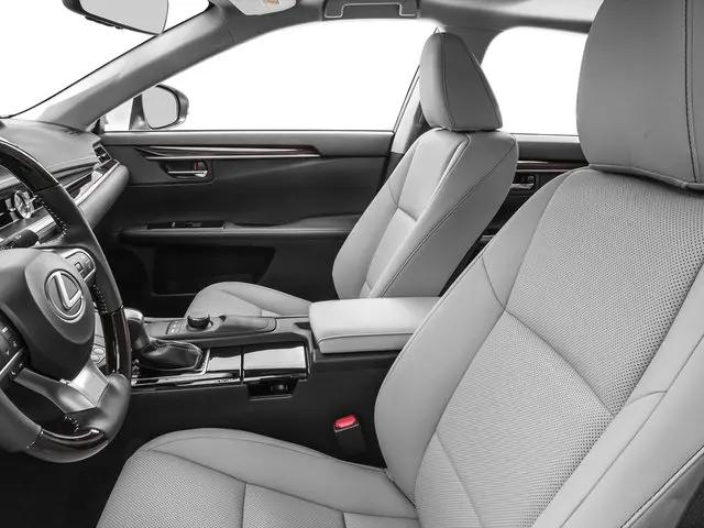 2016 Lexus ES 300h ES 300h