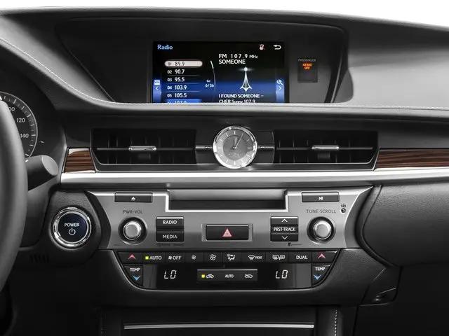 2016 Lexus ES 300h ES 300h