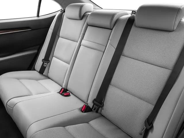 2016 Lexus ES 300h ES 300h