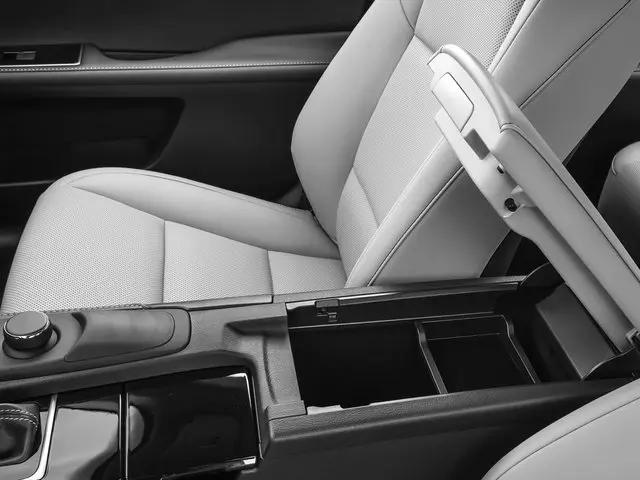 2016 Lexus ES 300h ES 300h