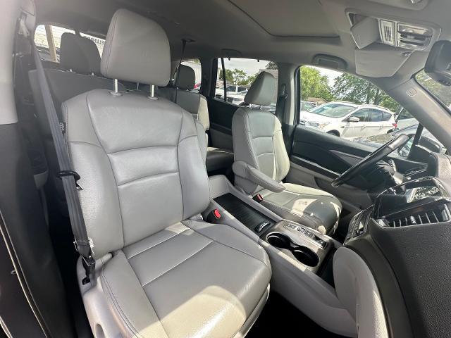 2021 Honda Pilot AWD Black Edition