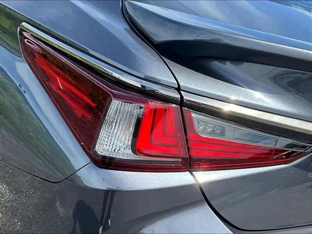2022 Lexus ES 350 F SPORT