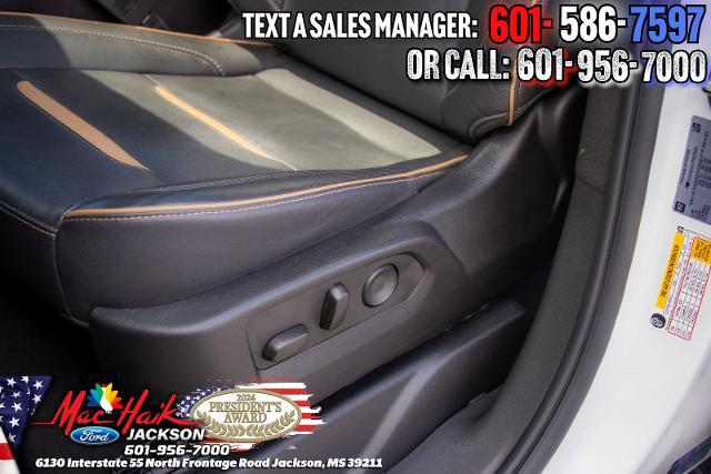 2023 GMC Yukon 4WD AT4