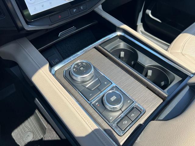 2023 Ford Expedition Limited MAX