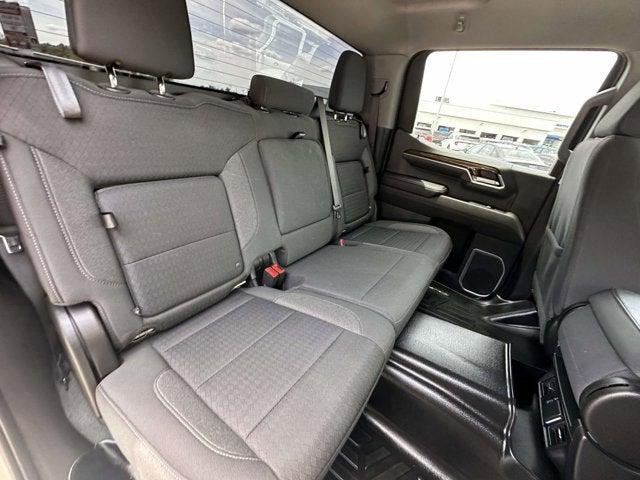 2023 GMC Sierra 1500 4WD Crew Cab Short Box Elevation with 3VL