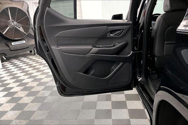 2023 Chevrolet Traverse FWD High Country
