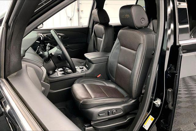2023 Chevrolet Traverse FWD High Country